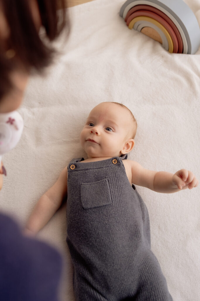 Séance photo bébé à la maison à Tours