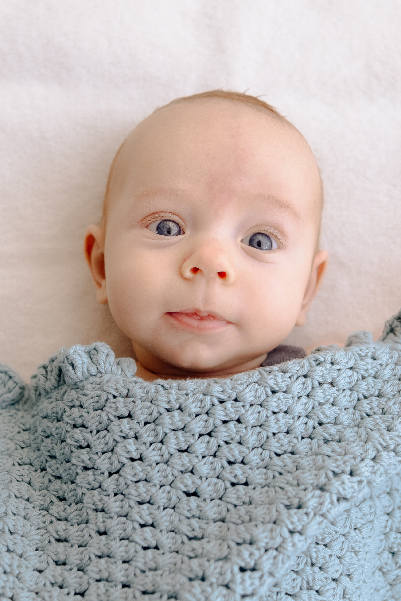 séance bébé nouveau-né à Tours