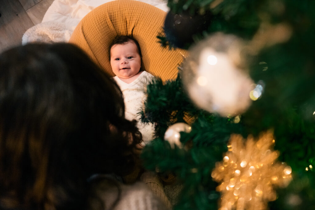 Séance photo naissance à la maison à Tours